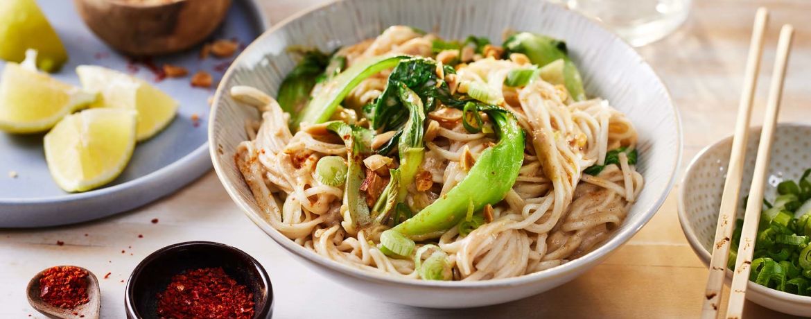 Udon-Nudeln in Erdnusssauce für 4 Personen von lidl-kochen.de