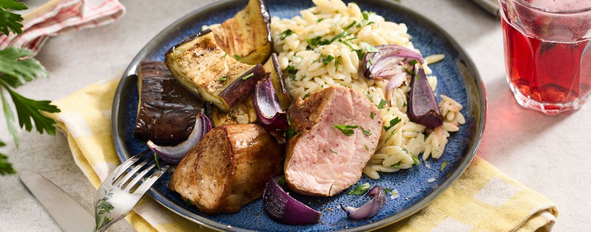 Schweinefilet in Balsamico mit Risoni und gebackener Aubergine für 4 Personen von lidl-kochen.de