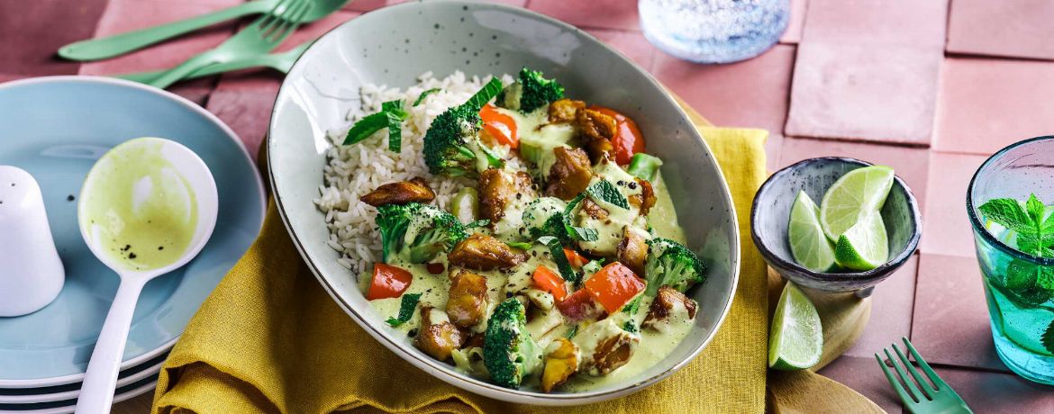 Veganes Curry Chicken Style mit Brokkoli und Reis für 4 Personen von lidl-kochen.de