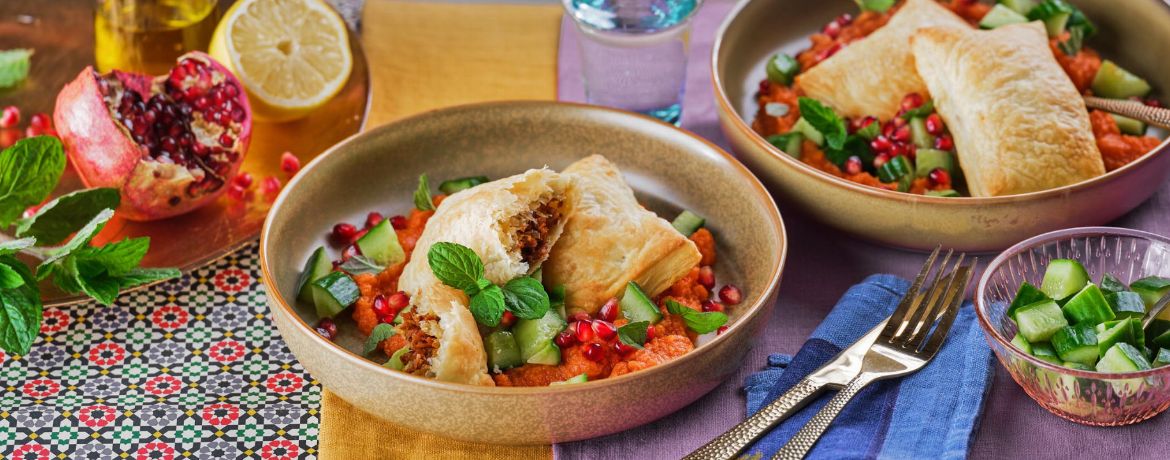 Orientalische Teigtaschen mit Karottenpüree und Gurkensalat für 4 Personen von lidl-kochen.de