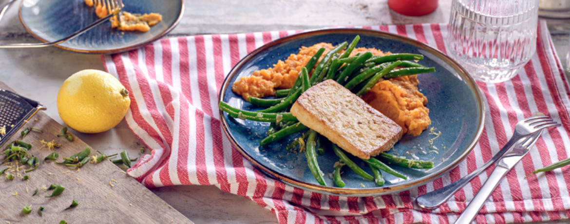 Gebratener Tofu mit veganem Süßkartoffelstampf und Prinzessbohnen für 4 Personen von lidl-kochen.de