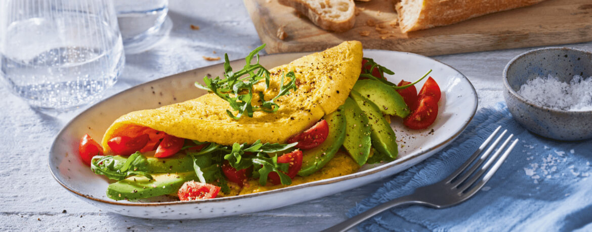 [Schnell &amp; einfach] Omelett mit Avocado, Tomaten und Rucola | LIDL Kochen