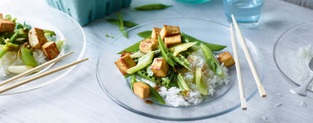 Grünes Wok Gemüse mit Tofu - Rezept | LIDL Kochen